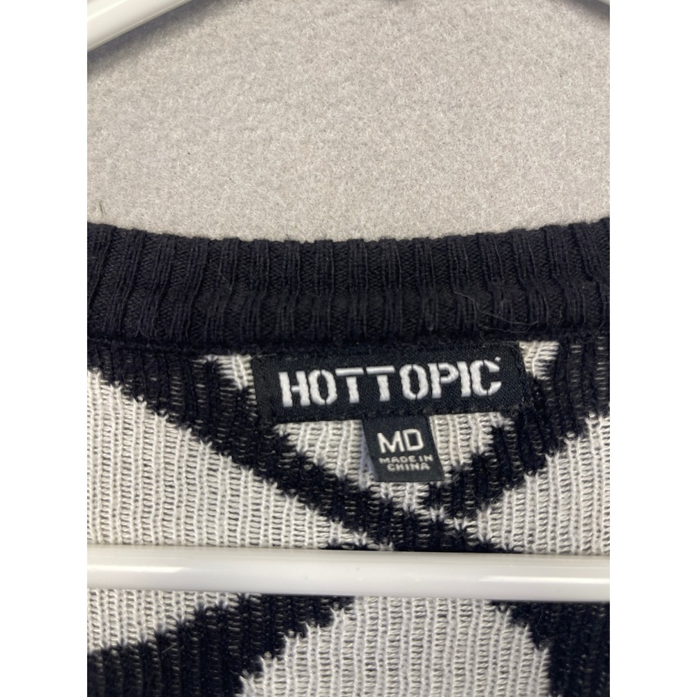 Hot Topic Cardigan Knit Skull Crossbones Black White Medium Womens - Picture 2 of 8